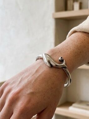 Sterling Silver 925 Mexico Dolphin Hinged Bangle Bracelet